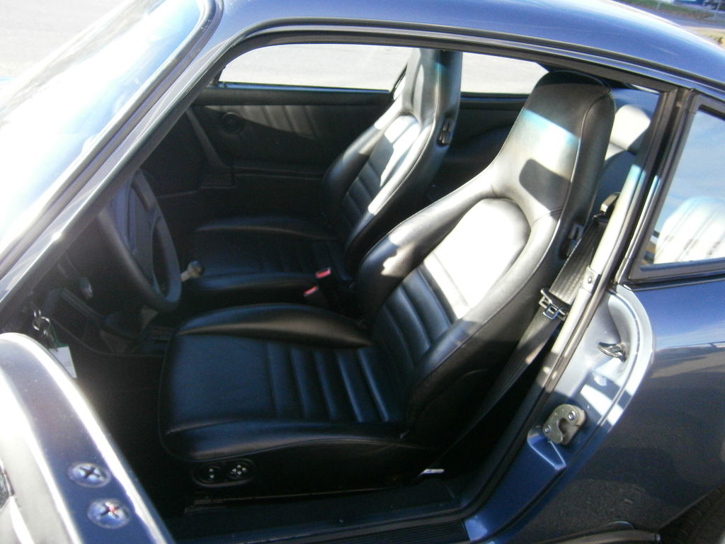 Porsche 911 Carrera 3.2 (US)