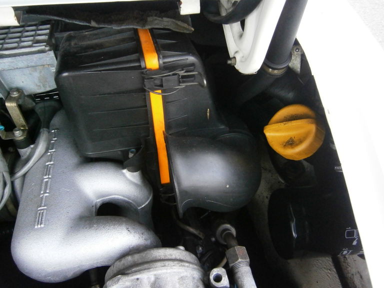 Porsche 911 Carrera 3.2 (US)