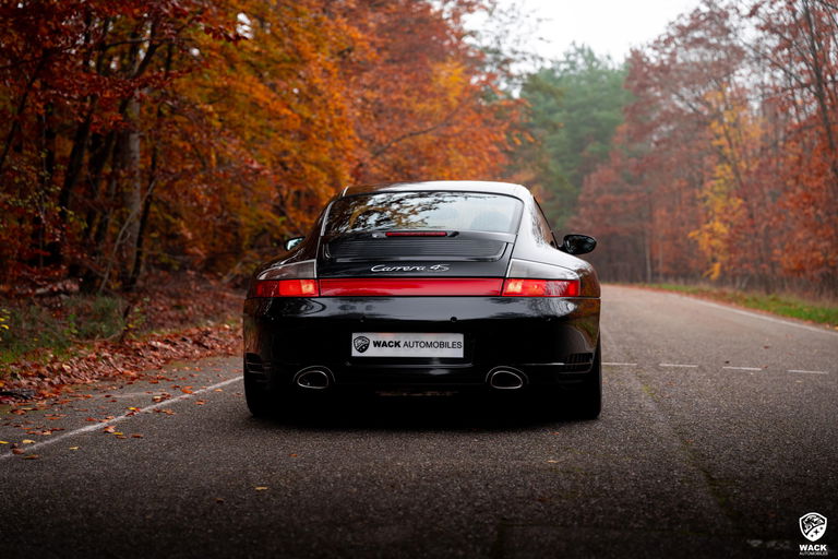 Porsche 996 Carrera 4S
