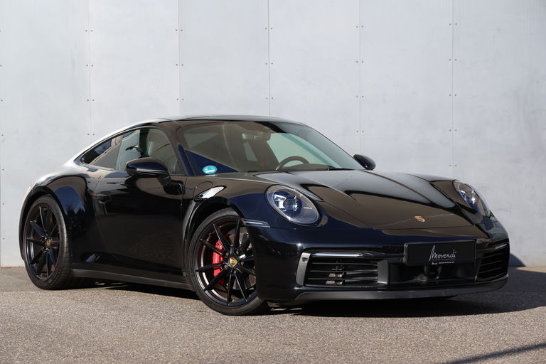 Porsche 992 Carrera 4S