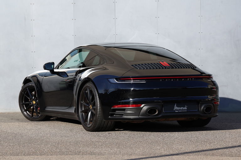 Porsche 992 Carrera 4S