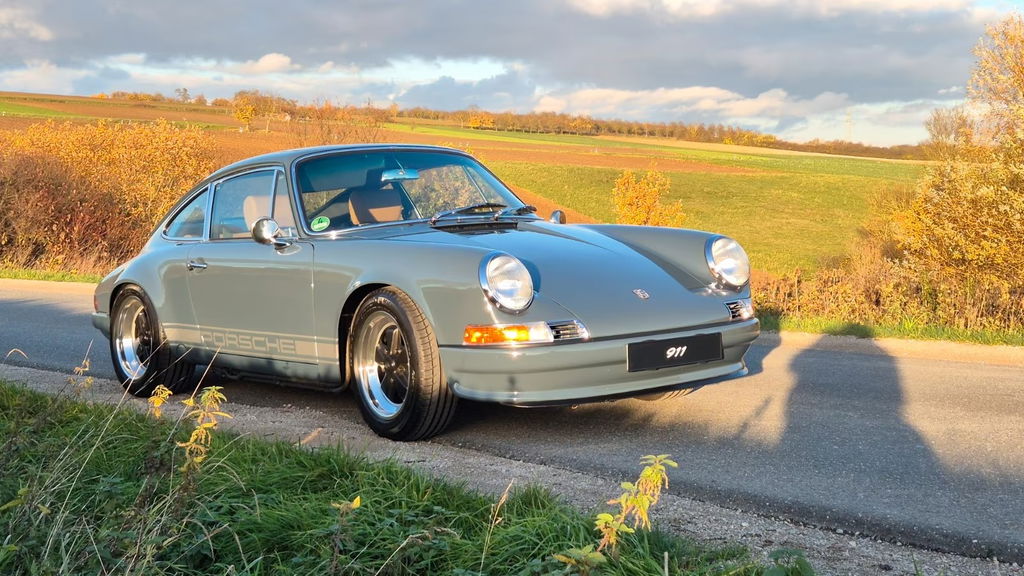 Porsche 911 Backdate
