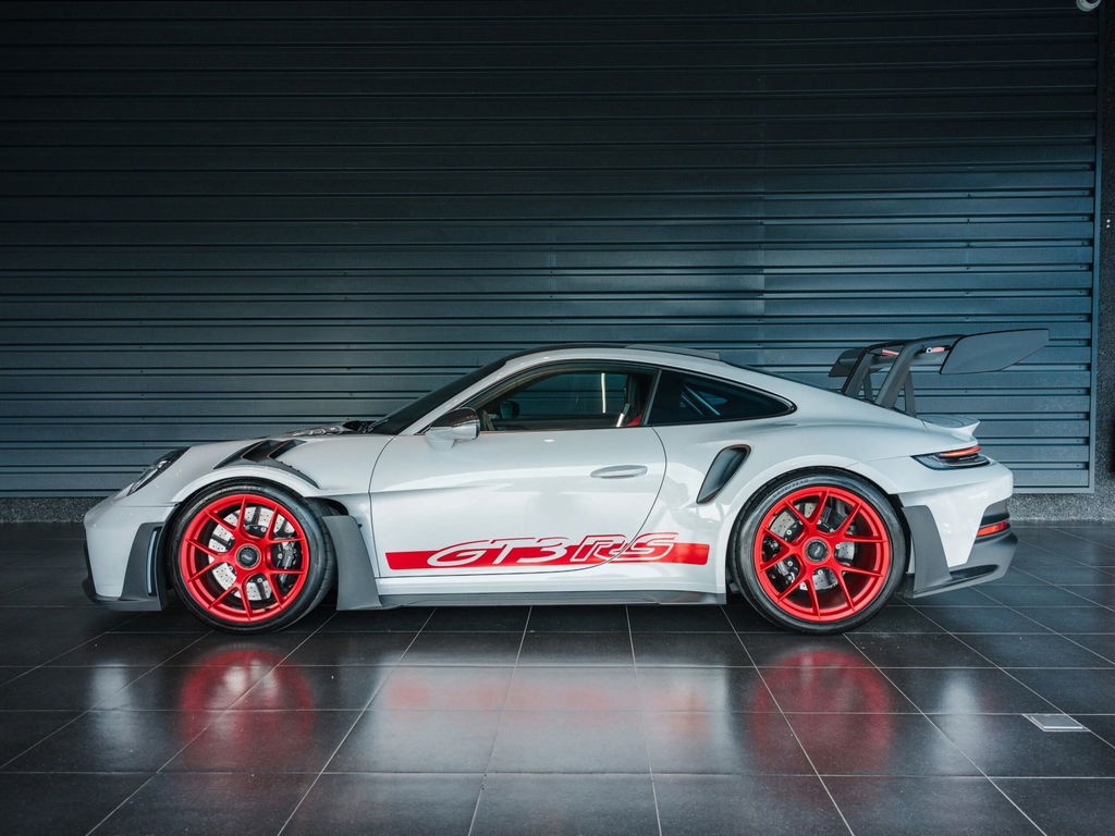 Porsche 992 GT3 RS 2023 - elferspot.com - Marketplace for Porsche