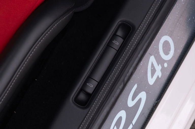 Porsche 997 GT3 RS 4.0