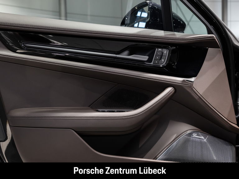 Porsche Panamera GTS