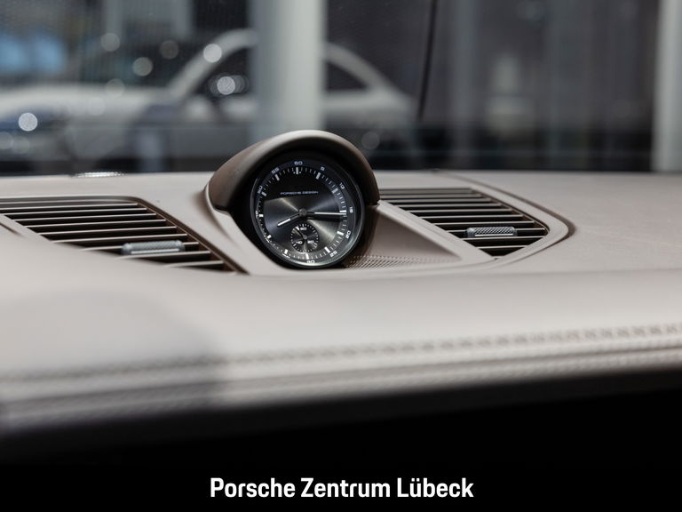 Porsche Panamera GTS