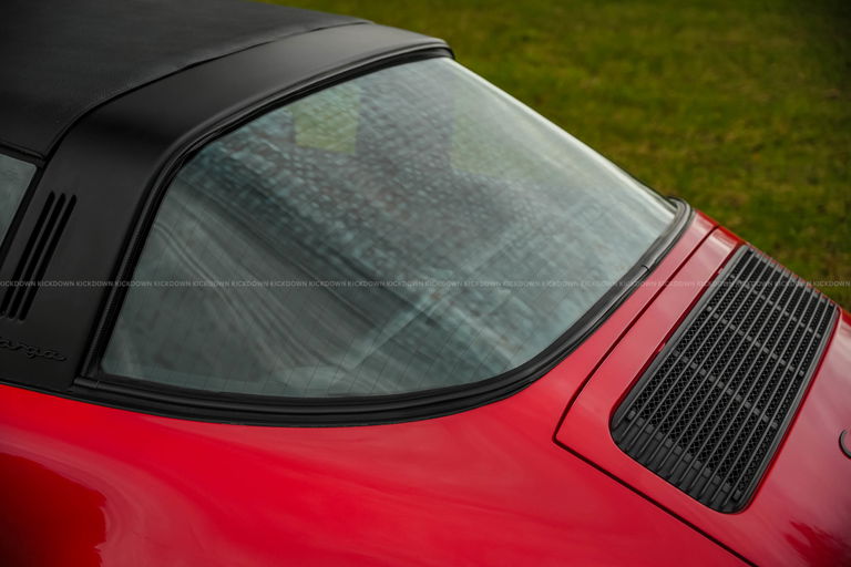 Porsche 911 Carrera 3.2 (US)