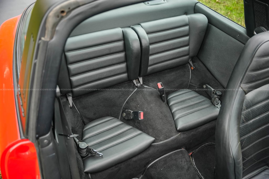 Porsche 911 Carrera 3.2 (US)