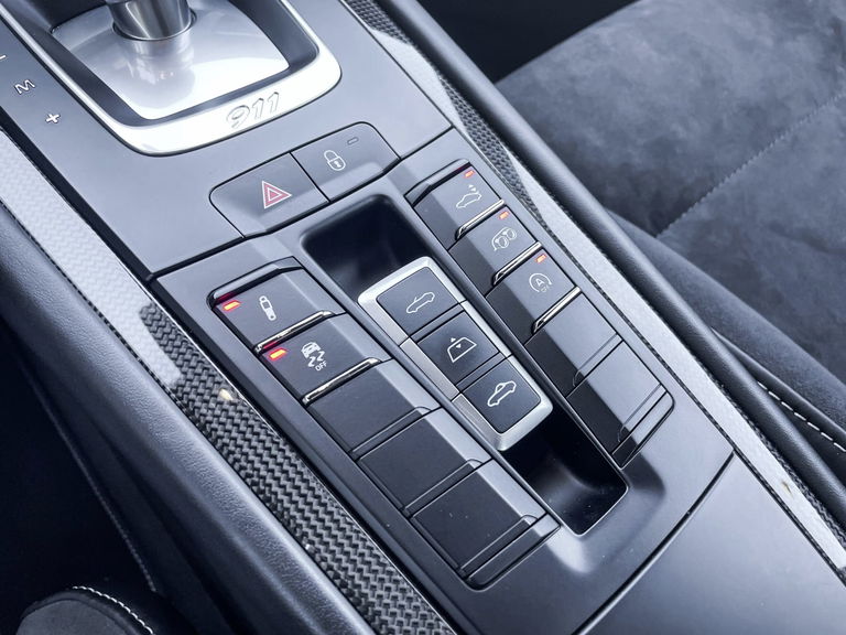 Porsche 991.2 Carrera GTS