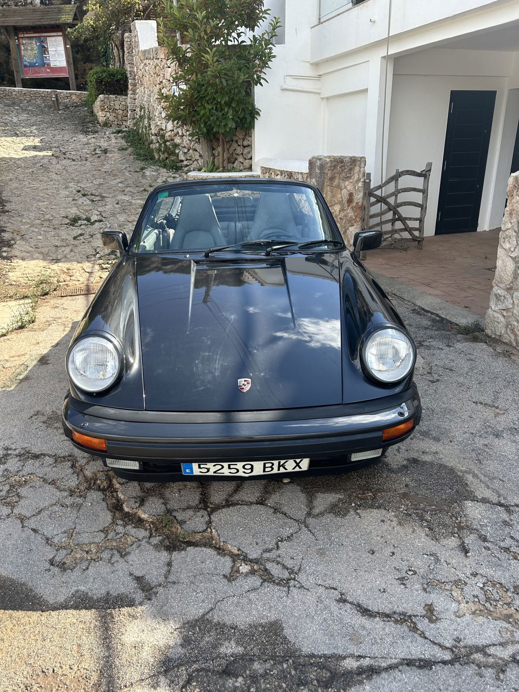 Porsche 911 Carrera 3.2