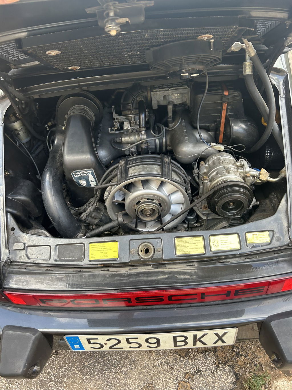 Porsche 911 Carrera 3.2