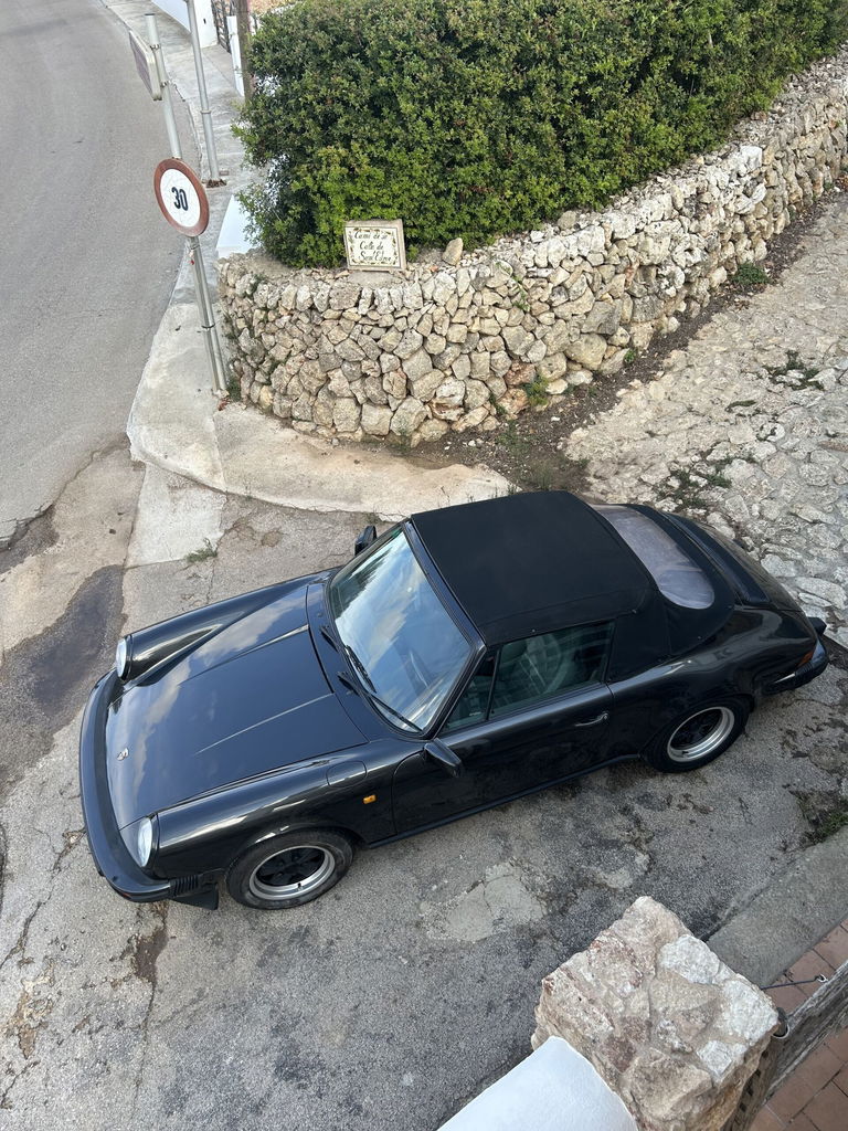 Porsche 911 Carrera 3.2