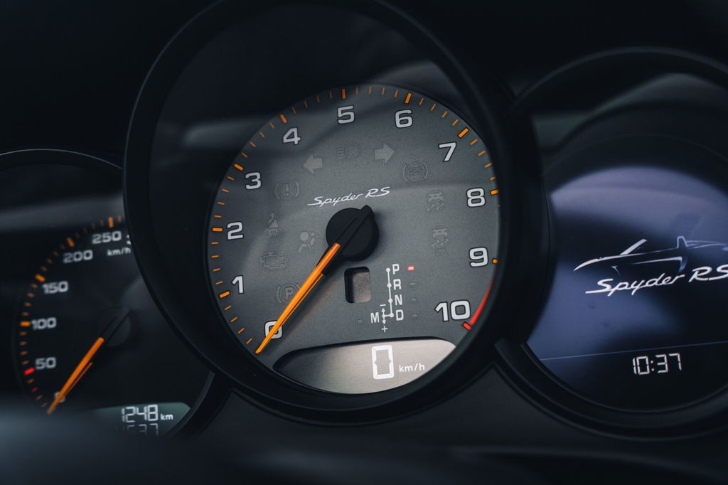 Porsche 718 Spyder RS