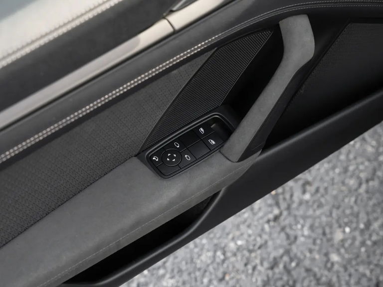 Porsche 992.2 Carrera GTS