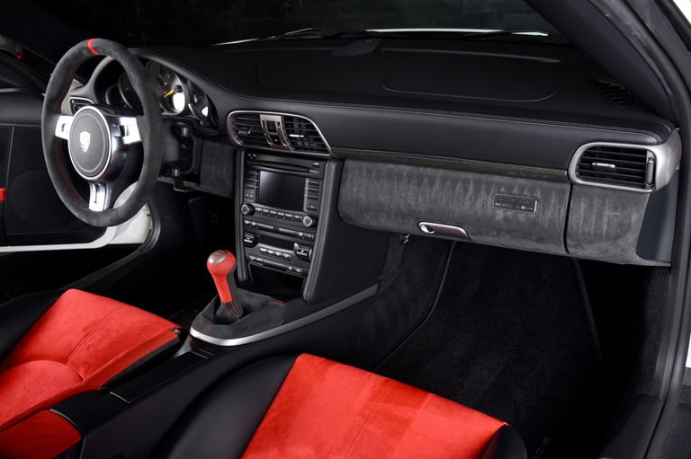 Porsche 997 GT3 RS 4.0