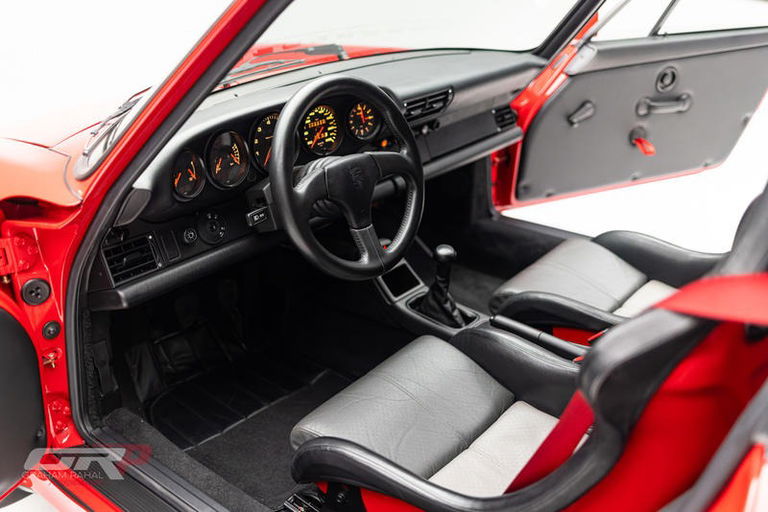 Porsche 964 Carrera RS 3.8