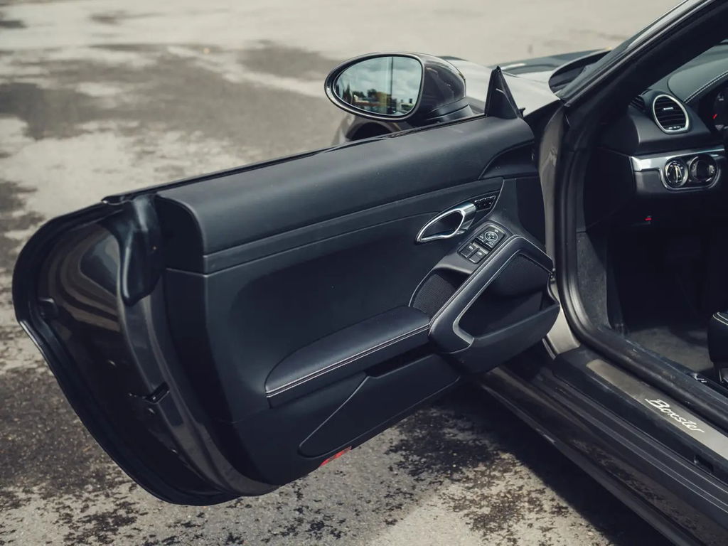 Porsche 718 Boxster Style Edition