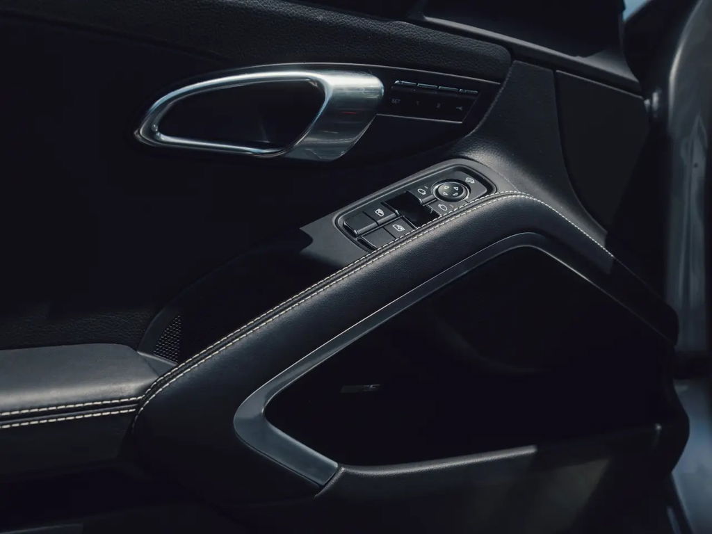 Porsche 718 Boxster Style Edition