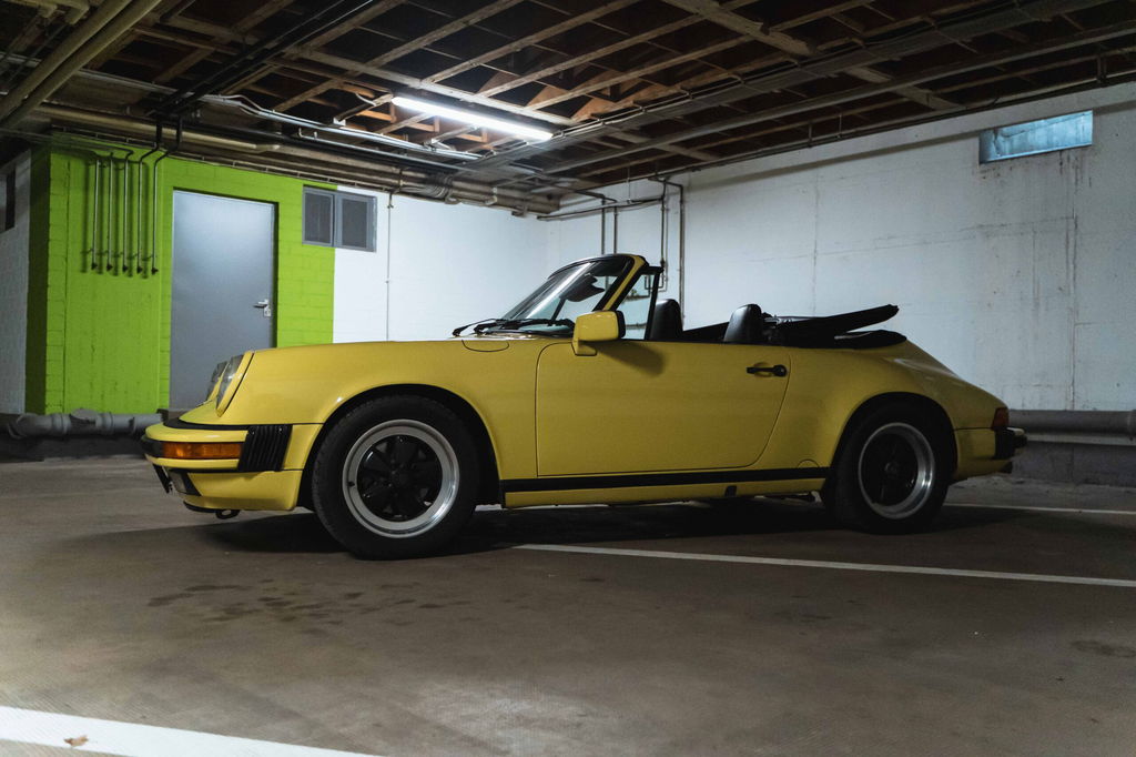 Porsche 911 Carrera 3.2