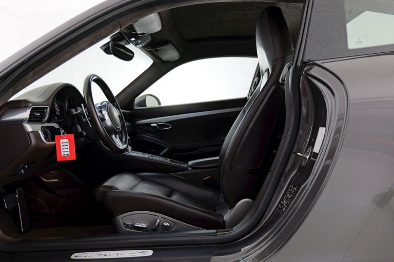 Porsche 991 Carrera 4S