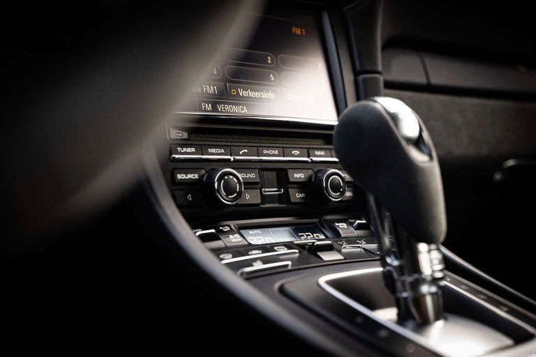 Porsche 991 Carrera GTS