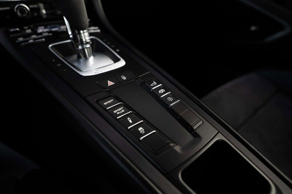 Porsche 991 Carrera GTS