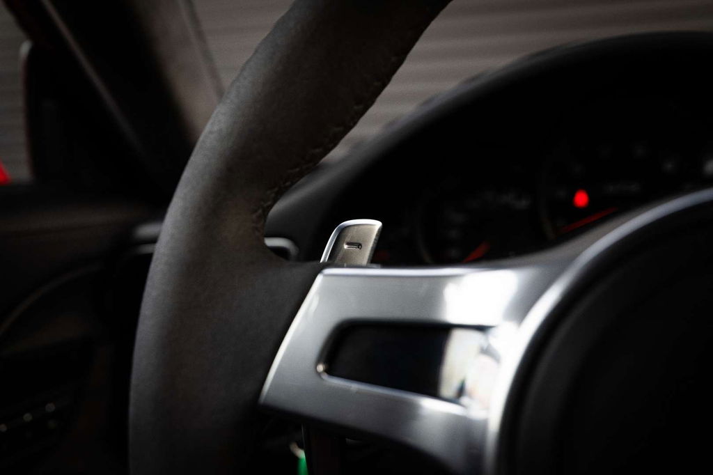 Porsche 991 Carrera GTS