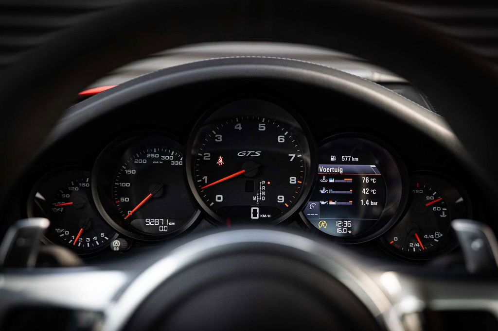 Porsche 991 Carrera GTS