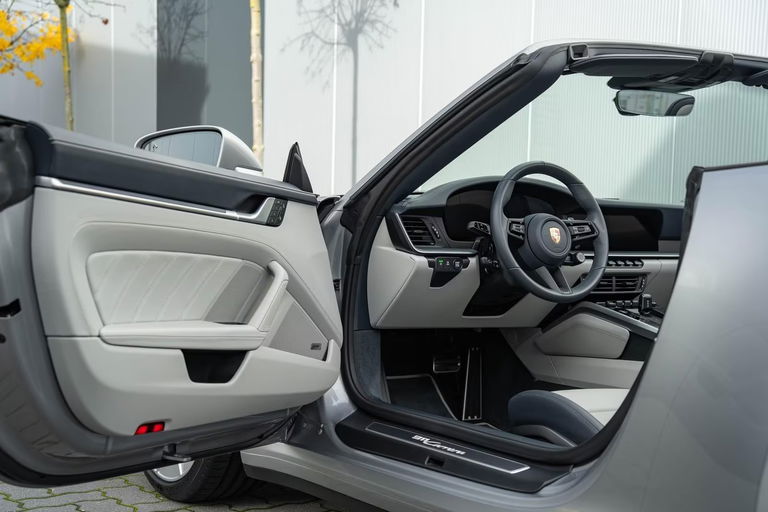 Porsche 992.2 Carrera