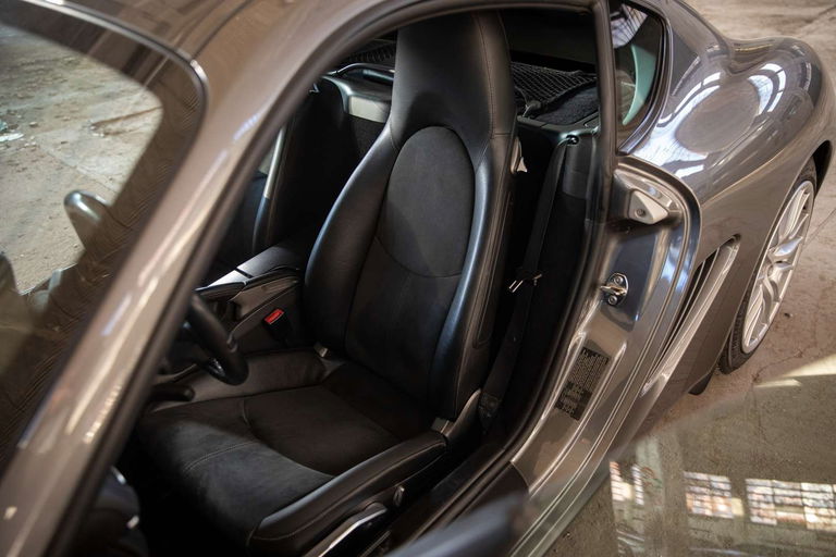 Porsche 987 Cayman S