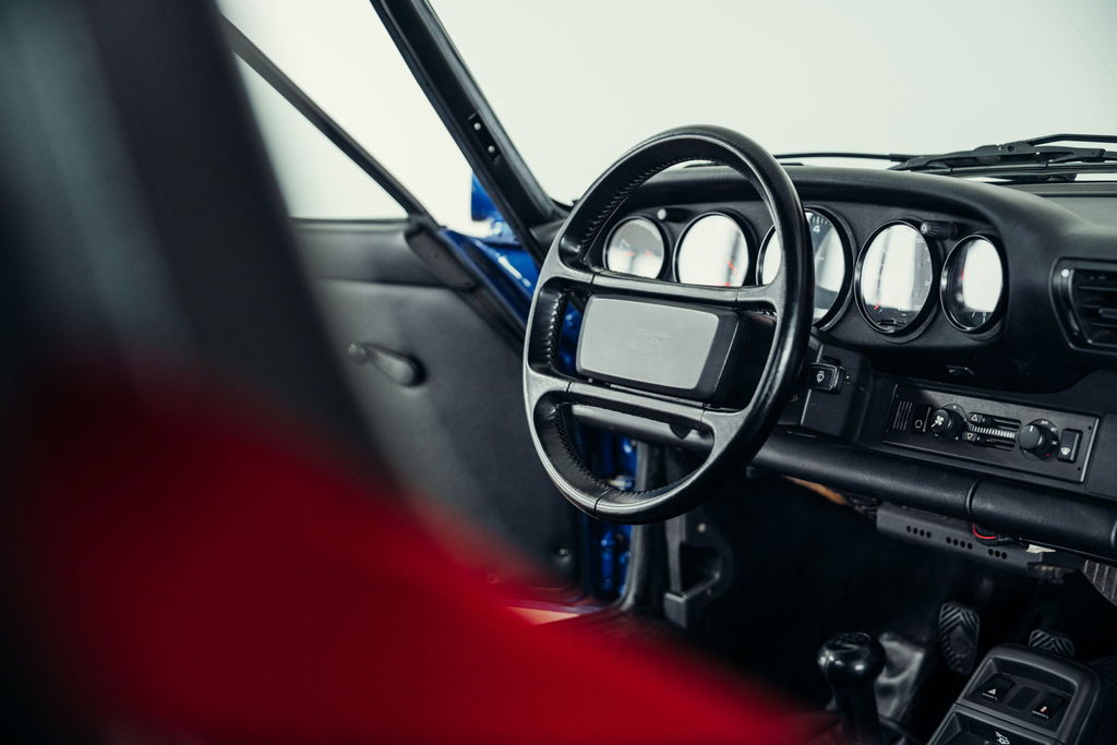 Porsche 964 Carrera RS