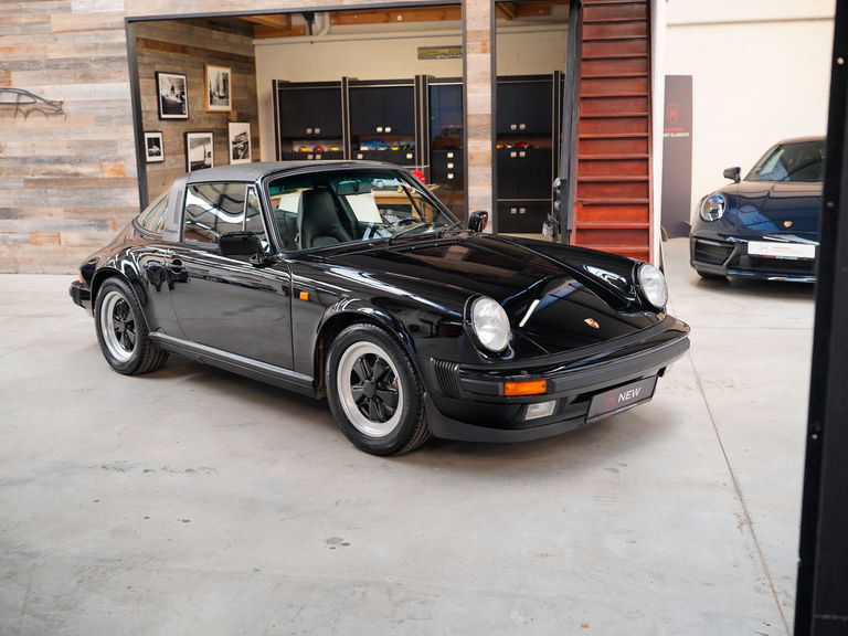 Porsche 911 Carrera 3.2