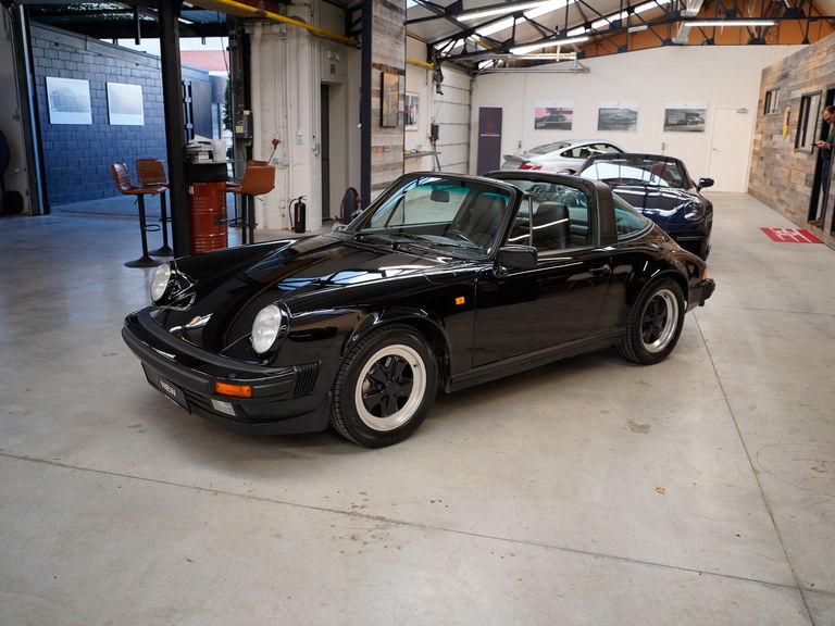 Porsche 911 Carrera 3.2