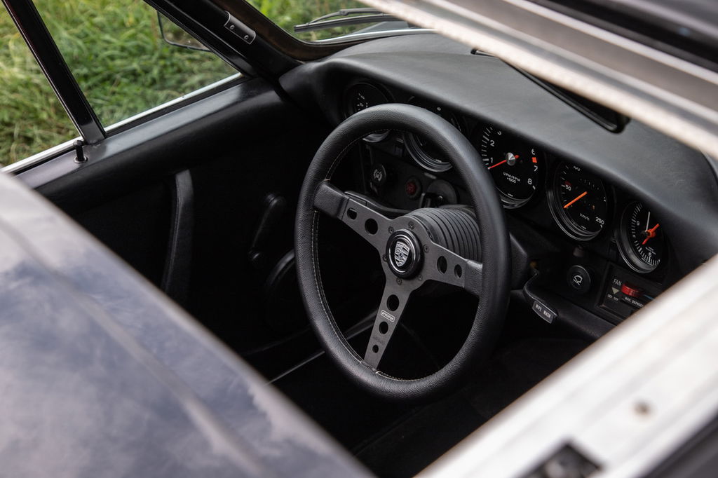 Porsche 911 Backdate