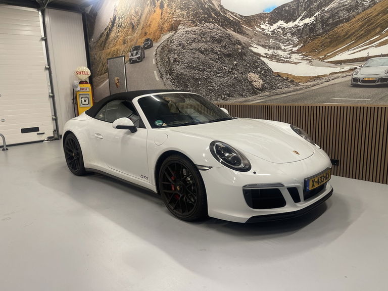 Porsche 991.2 Carrera 4 GTS