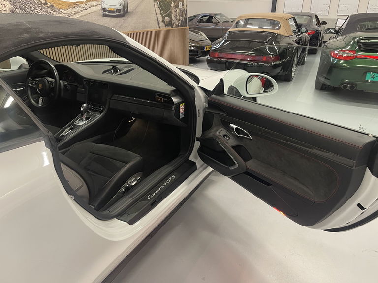 Porsche 991.2 Carrera 4 GTS