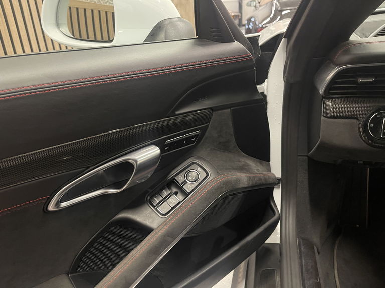 Porsche 991.2 Carrera 4 GTS