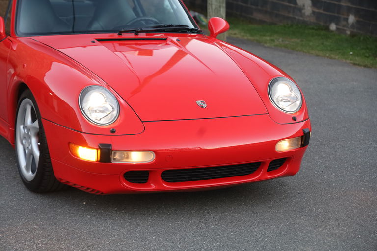 Porsche 993 Carrera 4S