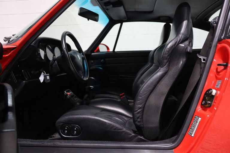 Porsche 993 Carrera 4S