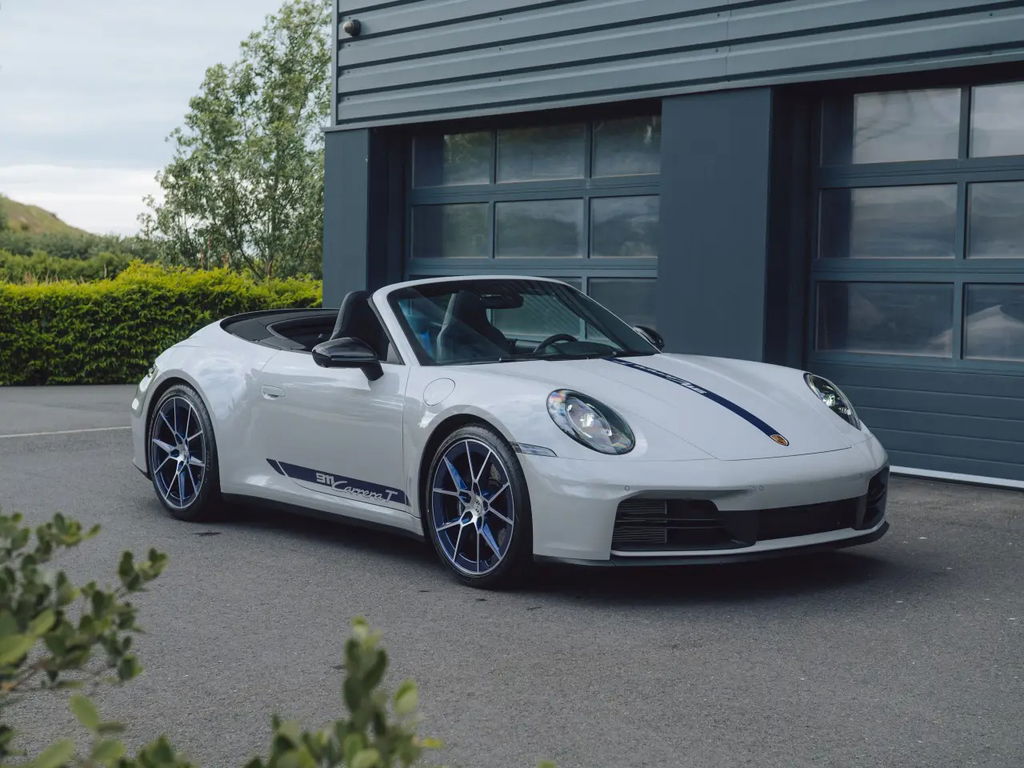 Porsche 992.2 Carrera T