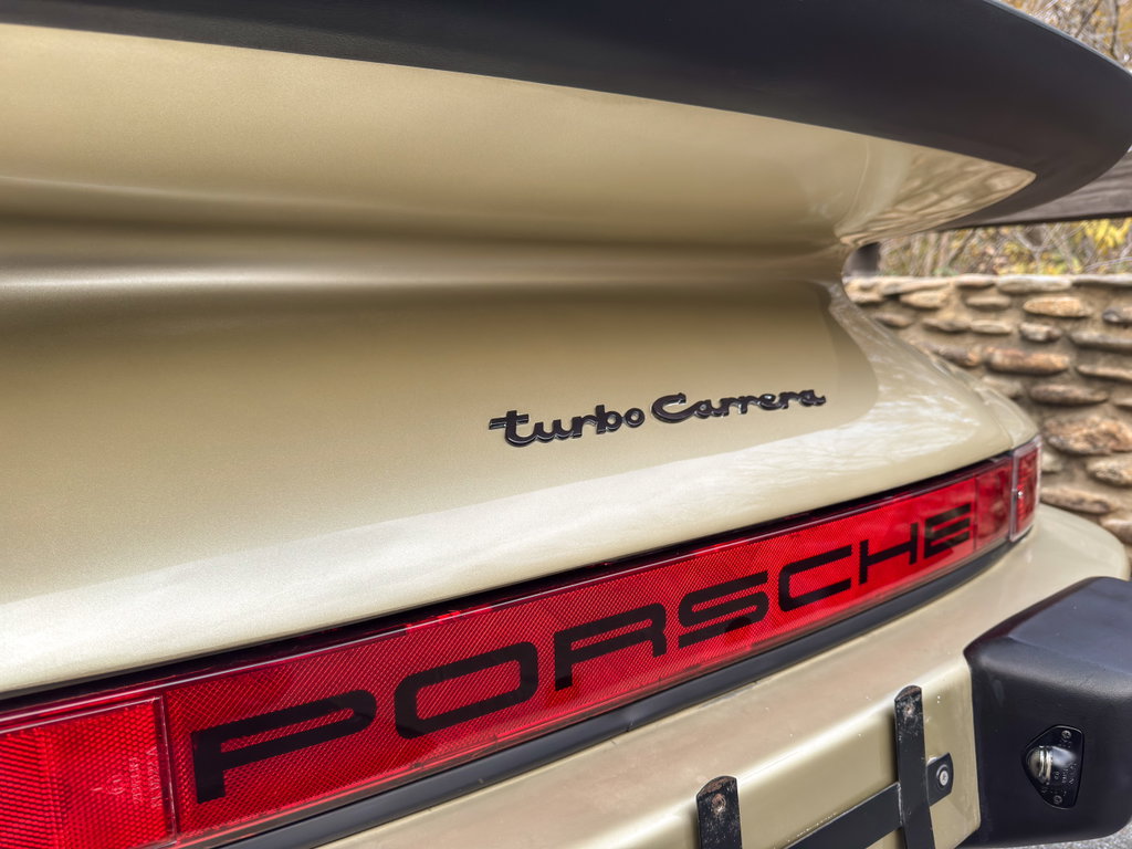 Porsche 911 Turbo 3.0 (US)