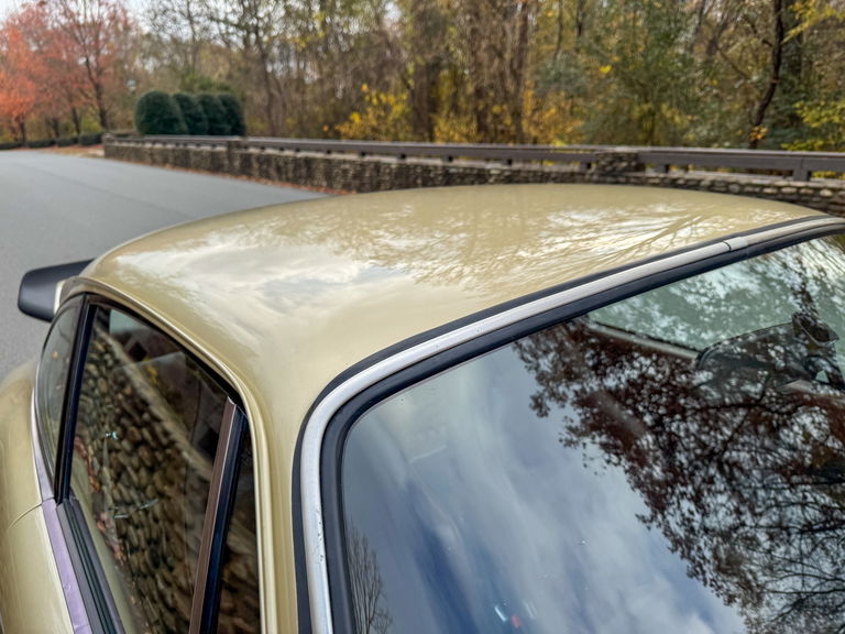 Porsche 911 Turbo 3.0 (US)