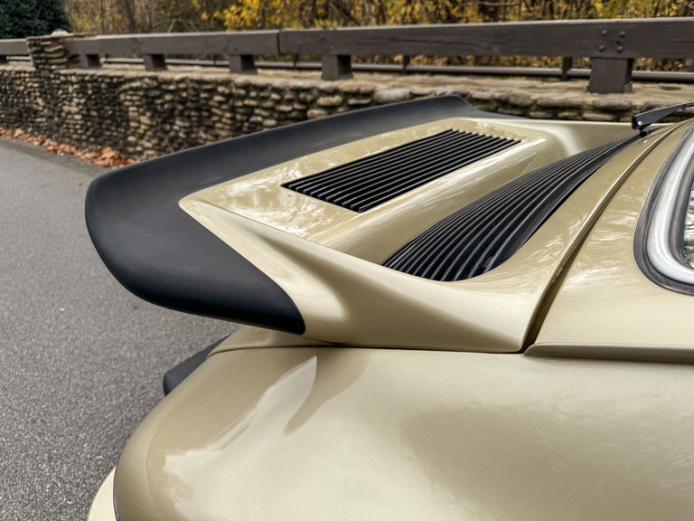 Porsche 911 Turbo 3.0 (US)