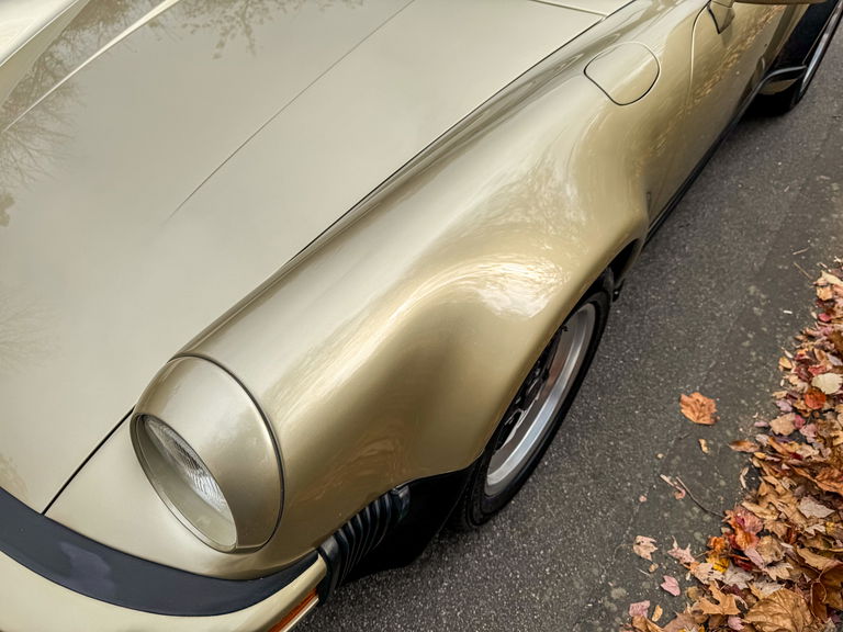 Porsche 911 Turbo 3.0 (US)