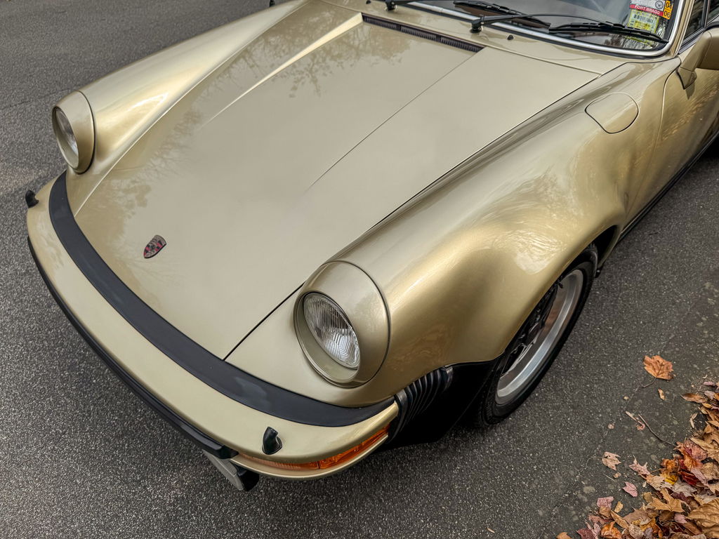 Porsche 911 Turbo 3.0 (US)