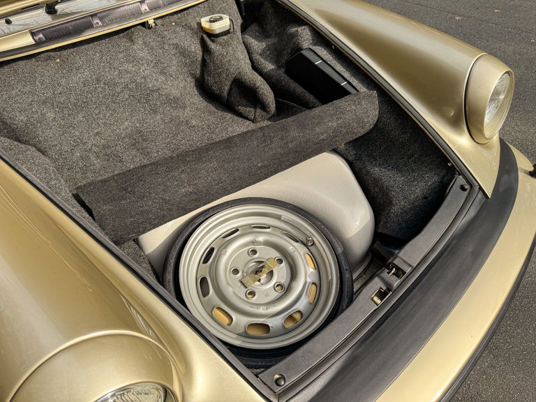 Porsche 911 Turbo 3.0 (US)