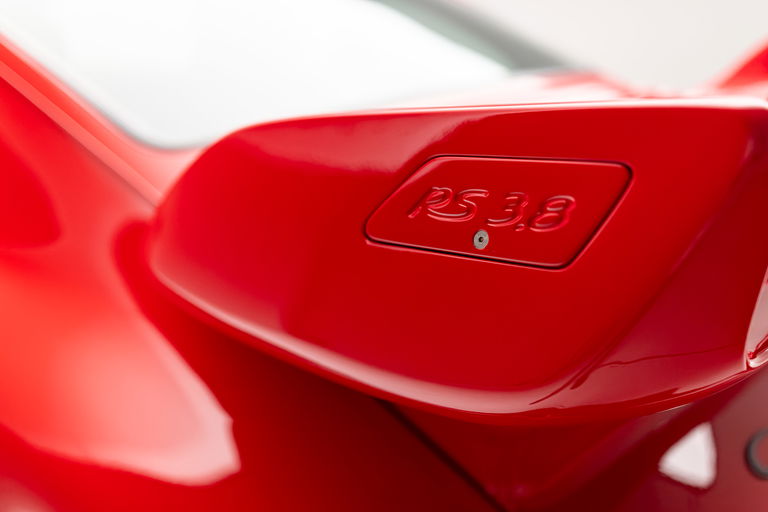 Porsche 964 Carrera RS 3.8