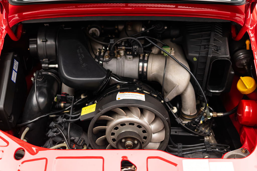 Porsche 964 Carrera RS 3.8