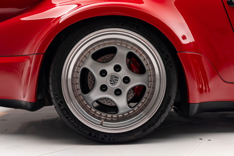 Porsche 964 Carrera RS 3.8