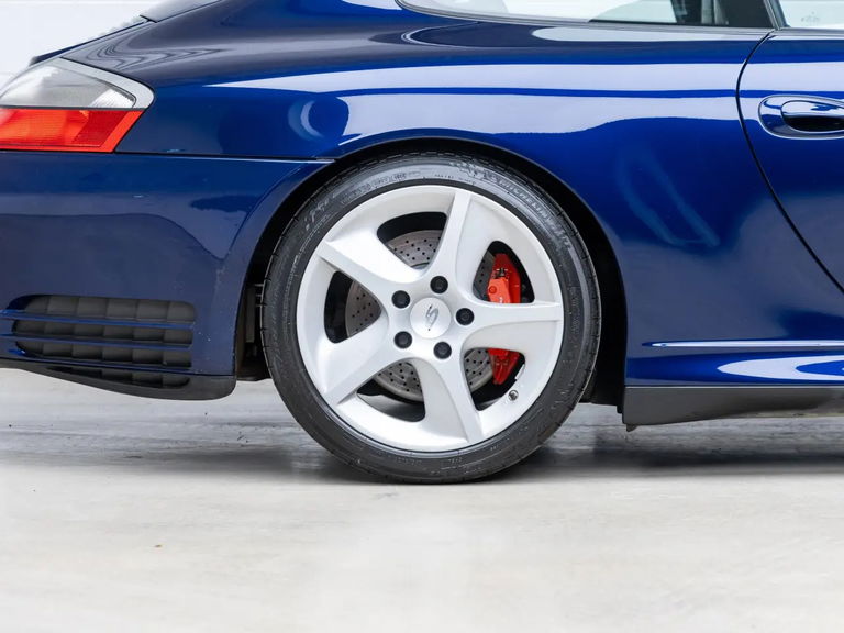 Porsche 996 Carrera 4S